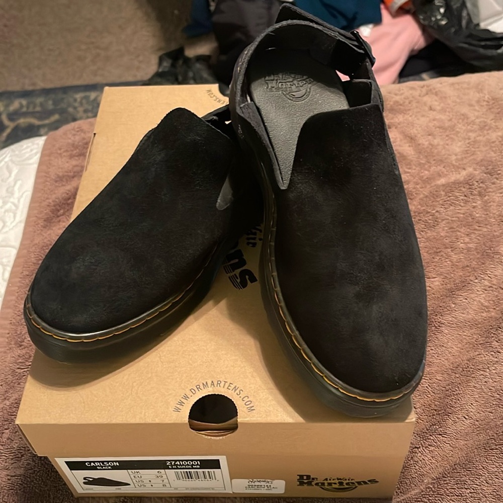 Dr. Marten’s Carlson Black Size 8 EUC